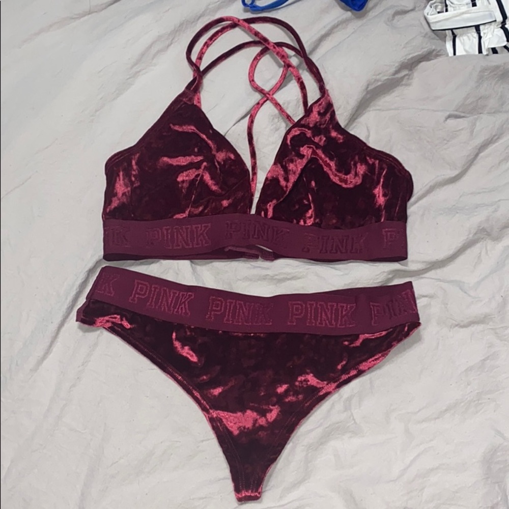 Victoria’s Secret pink set